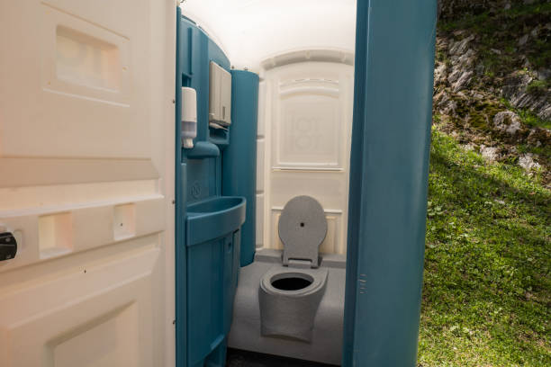Best Affordable porta potty rental  in Edgewood, WA